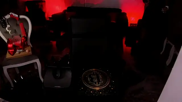 FinDomGod