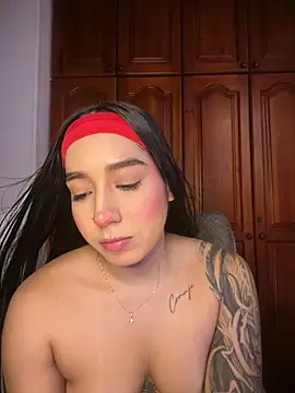 KaditaNavarro webcam