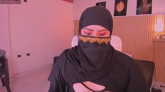 samanee_konn webcam