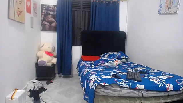Meloncillo_and_Babyliss99 webcam