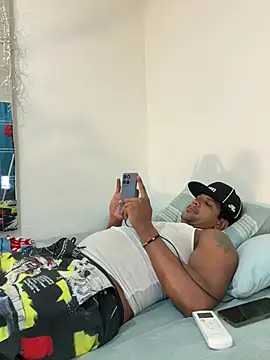 bigdick211292 webcam