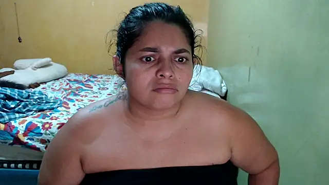 yulieth_bbw webcam