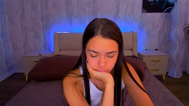 AlexaBarkley webcam