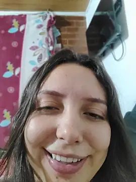 Bella_Karoline