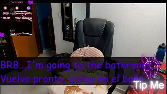peanut_tangerine live cam on StripChat