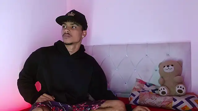 Angel_foxc13 webcam