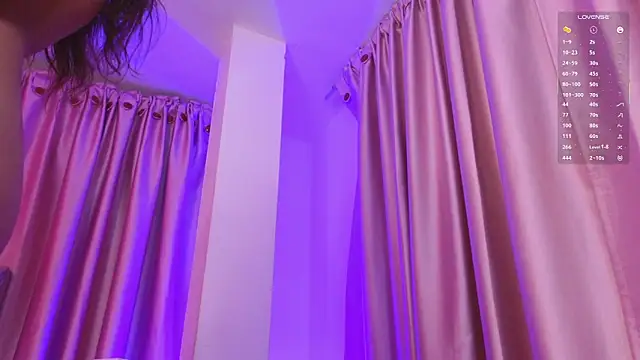 Emiily_Scott1 webcam
