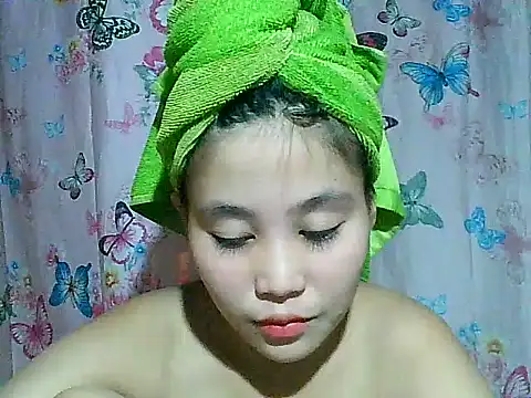 SexyAsianPussy4u webcam