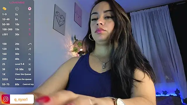 Queen_Nyxx webcam