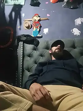 hairy_mannn webcam