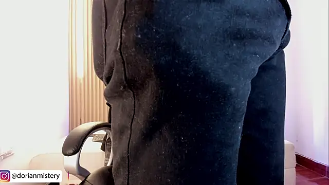 Dorianmistery2322_ webcam