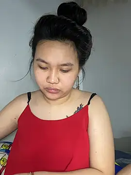 Almira6868 webcam