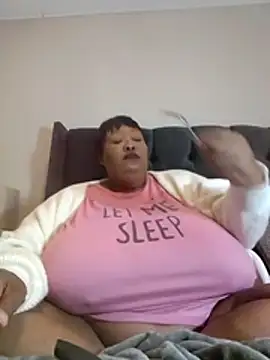 nancy111 webcam