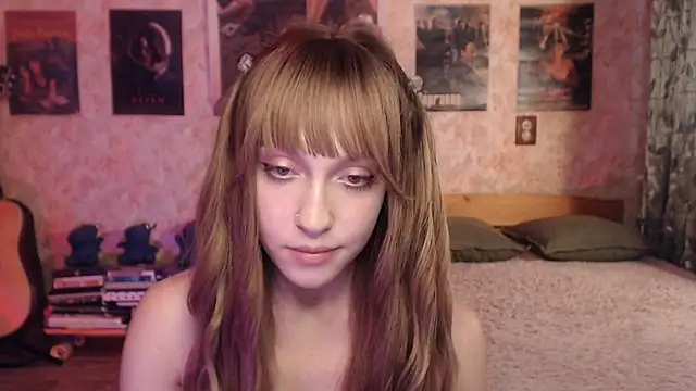 Friendly_Ellie webcam