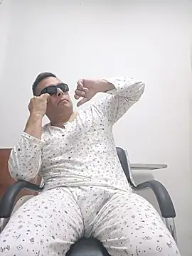 chicoguapo8 webcam