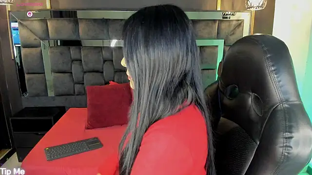 Aniajoness_ webcam
