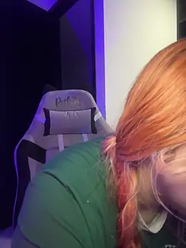 Sophia_Weest99 webcam