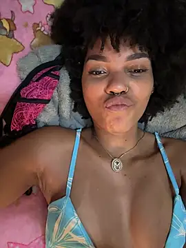 MayBailey's live cam