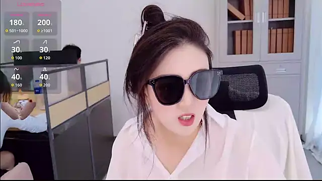 yangyang-777 webcam