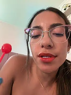 elegant__rouse webcam