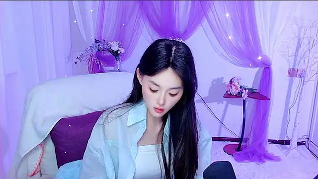 Tili_Lucky webcam