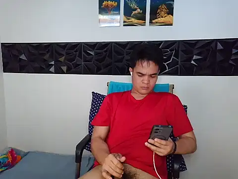 yourmikexxx webcam