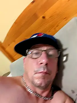 Dicklegend2245 webcam