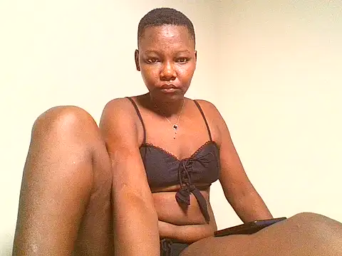 Naughty_Luna4u webcam