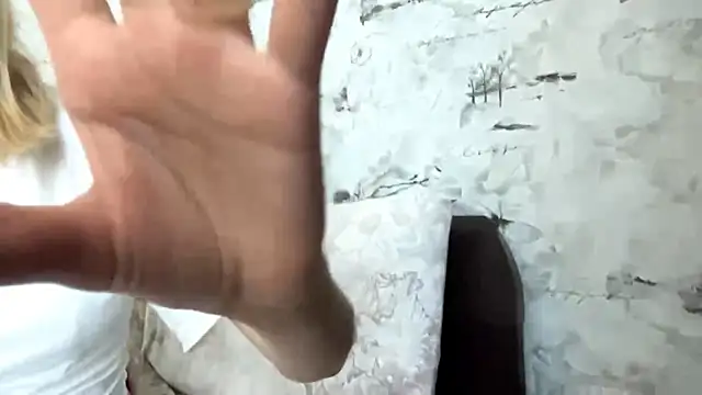 ManiacProffer webcam
