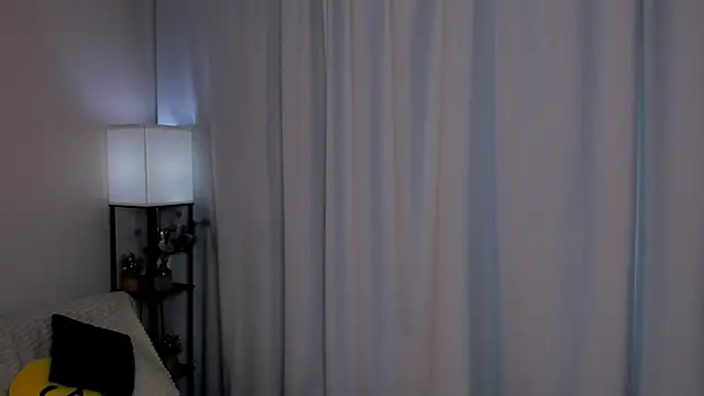 NanceeFinlay webcam