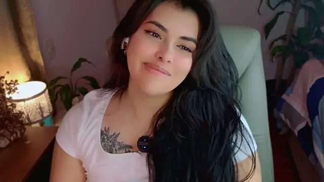 Nannicutee webcam