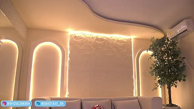 Dakota_Lee's live cam