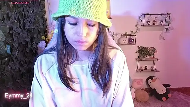 Eymmy_24 webcam