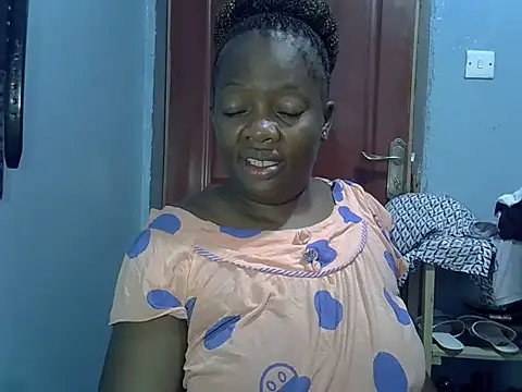 Ebonyceline webcam