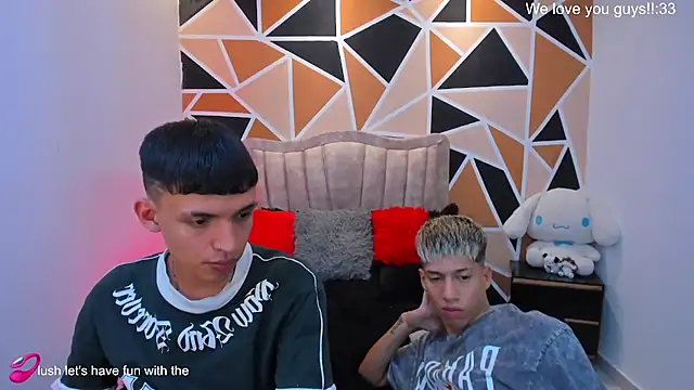 Juan_Nd_Steven live cam