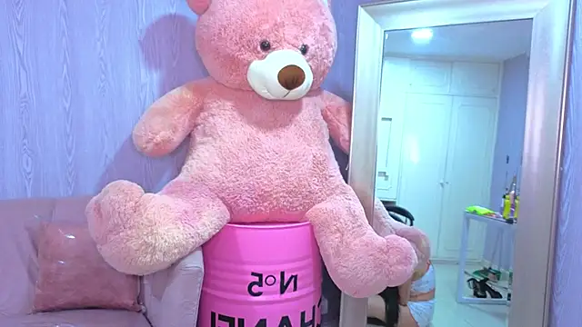 lia_harper_t webcam