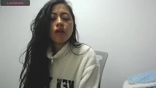 TIFFANNY_KER_M webcam