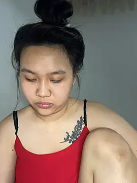 Almira6868 webcam