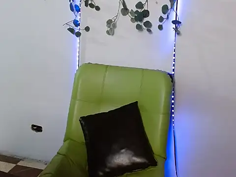 scarlettdoll777 webcam