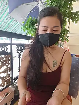 lyna_bl webcam