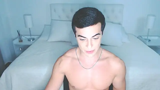 mr_hunterx webcam