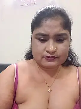 hornyriyanka webcam