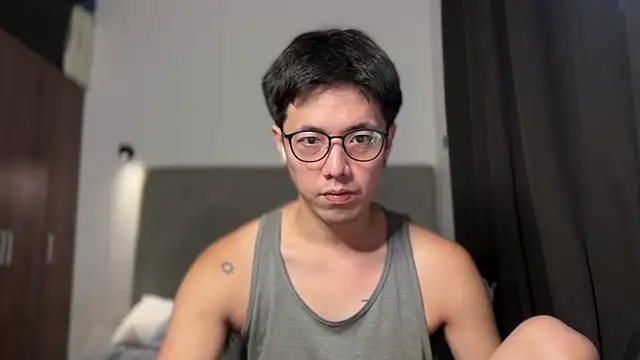 Addictiveboi webcam