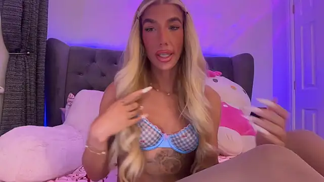 KENNIEXROSE webcam