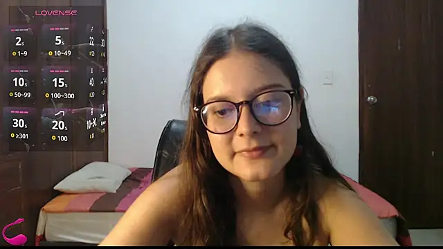 MadieeLorez webcam