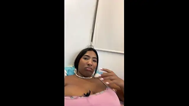 Lilithstormm webcam