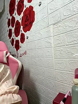 Adela-222 webcam