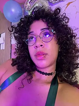 Woo_isDaphne webcam
