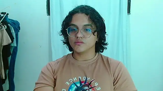 Diane_exotic webcam