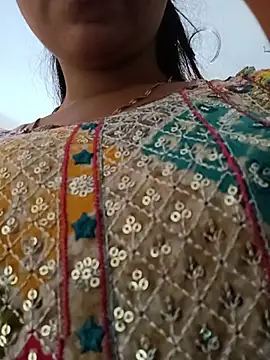 lovely_bhabhi_ webcam